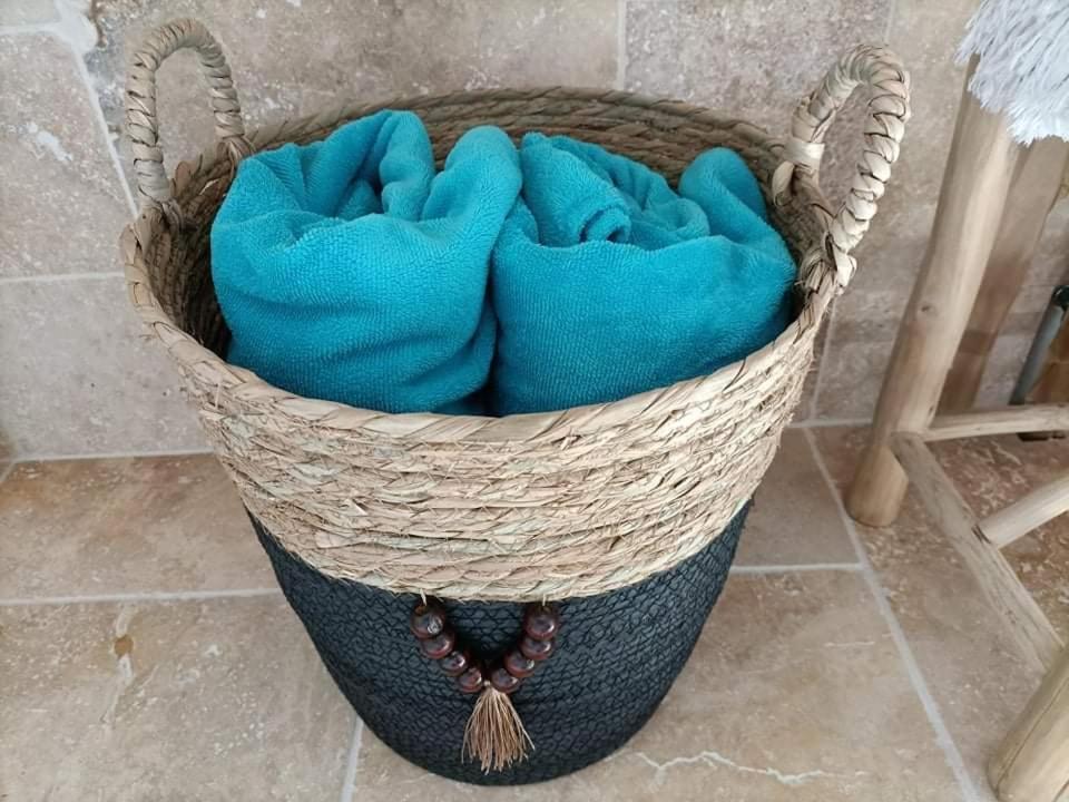 Juillac  La Maison Bleue المظهر الخارجي الصورة
